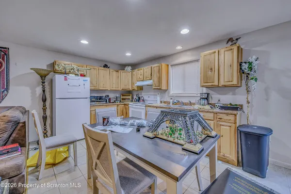 $650,000 | 714 Smith Street, Dunmore, PA 18512