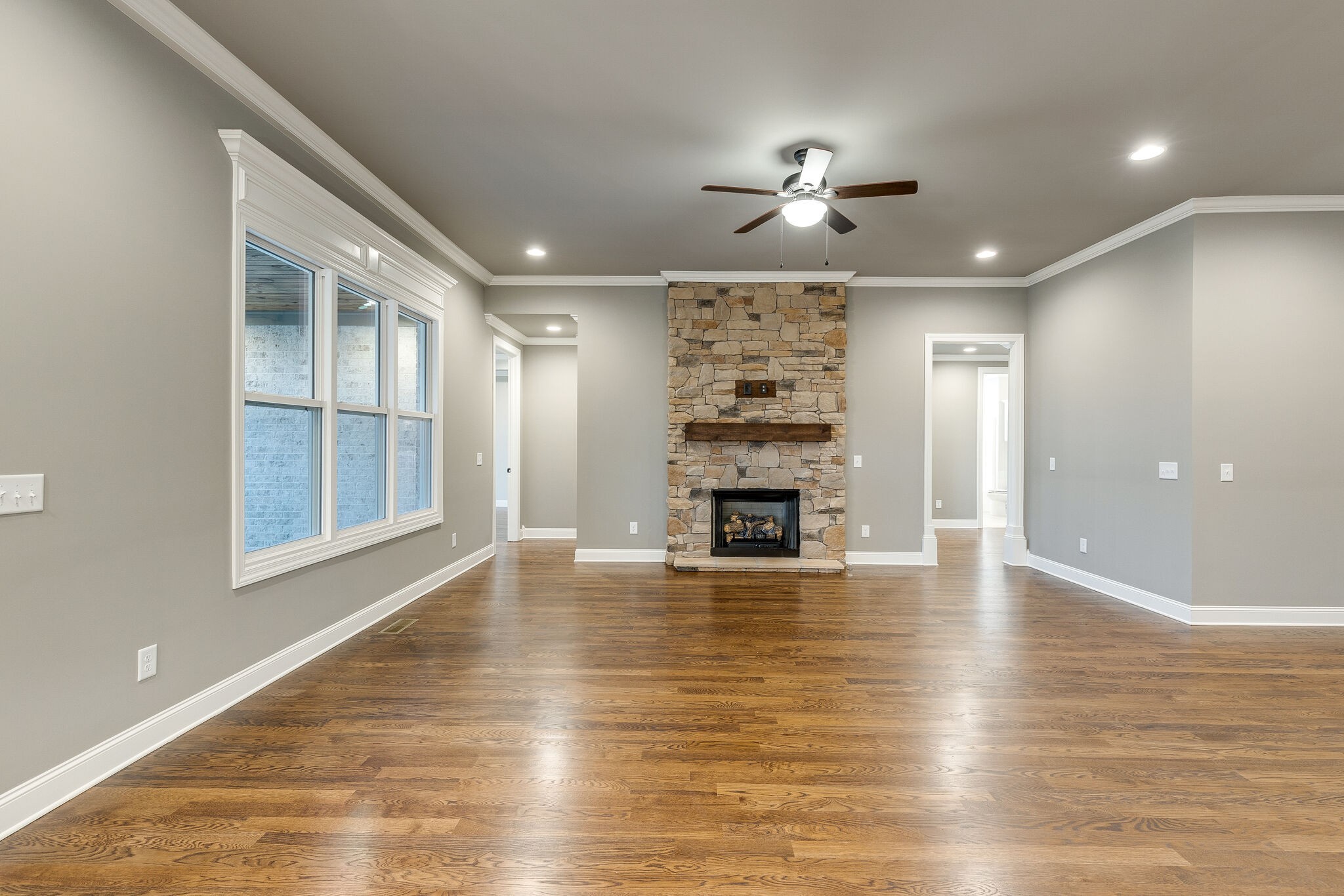 1031 Abbey Rd Way Spring Hill, TN 37174 - Photo 5 of 41 Gallery Image 5
