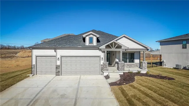 $729,000 | 6024 Arapahoe Street, Shawnee, KS 66226