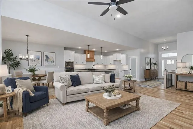 $729,000 | 6024 Arapahoe Street, Shawnee, KS 66226