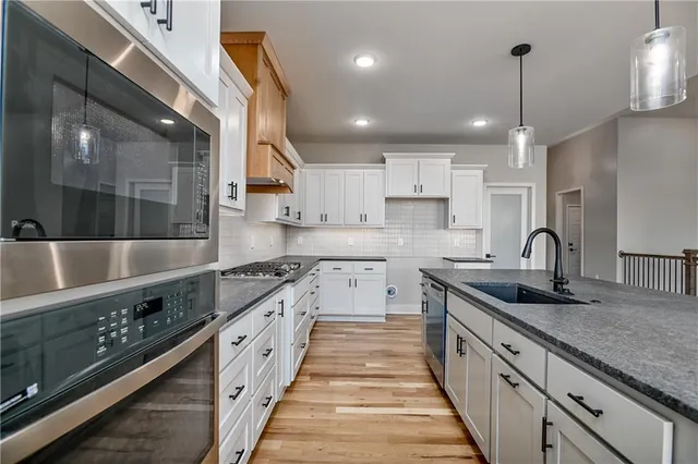 $729,000 | 6024 Arapahoe Street, Shawnee, KS 66226