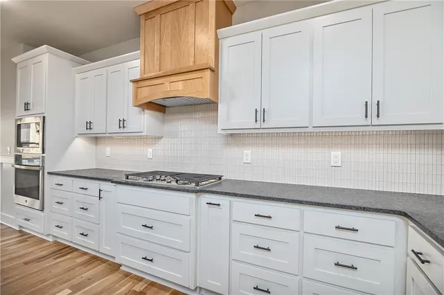 $729,000 | 6024 Arapahoe Street, Shawnee, KS 66226