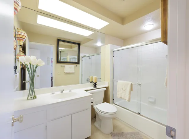 $485,000 | 272 Vista Royale Circle East, Palm Desert, CA 92211