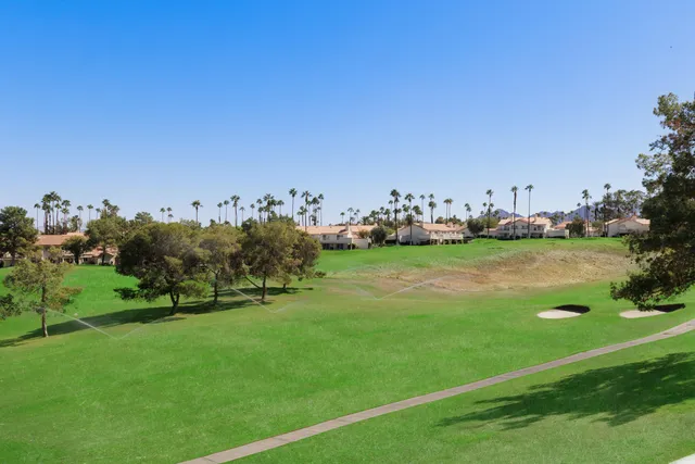 $485,000 | 272 Vista Royale Circle East, Palm Desert, CA 92211