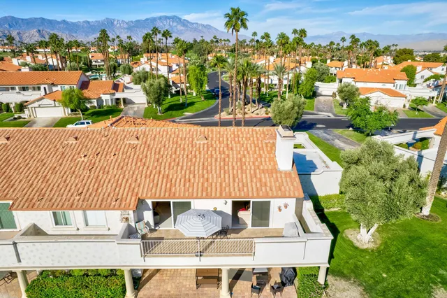 $485,000 | 272 Vista Royale Circle East, Palm Desert, CA 92211
