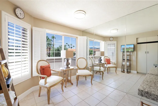 $485,000 | 272 Vista Royale Circle East, Palm Desert, CA 92211