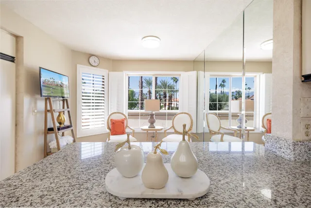 $485,000 | 272 Vista Royale Circle East, Palm Desert, CA 92211