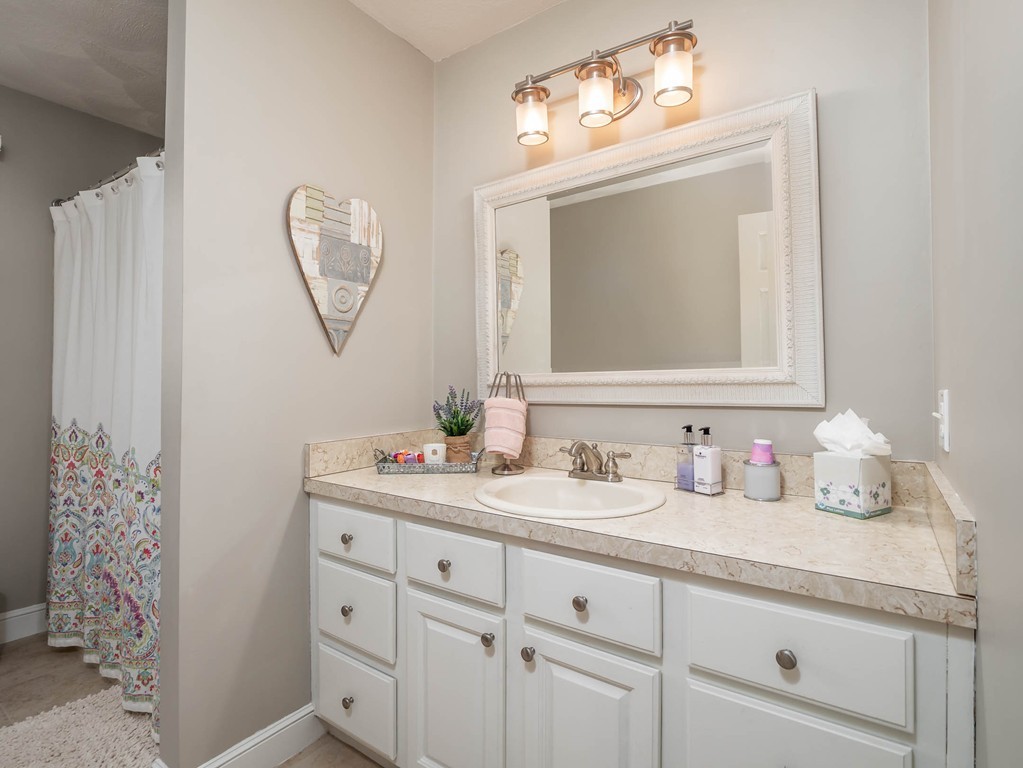 52 Baldpate Road Georgetown, MA 01833 - Photo 18 of 30