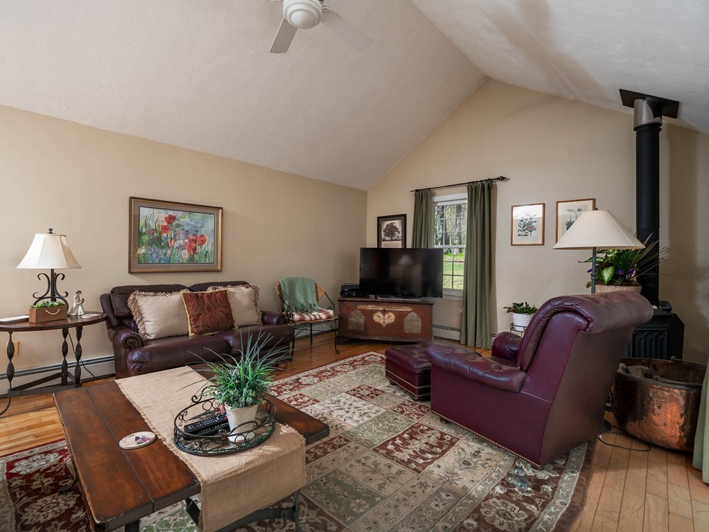 52 Baldpate Road Georgetown, MA 01833 - Photo 5 of 30