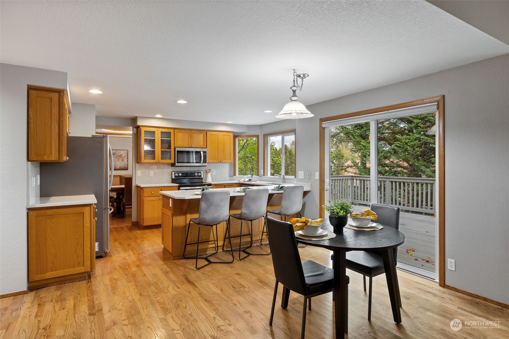 511 224 Place Southeast Bothell, WA 98021 - Photo 3 of 37