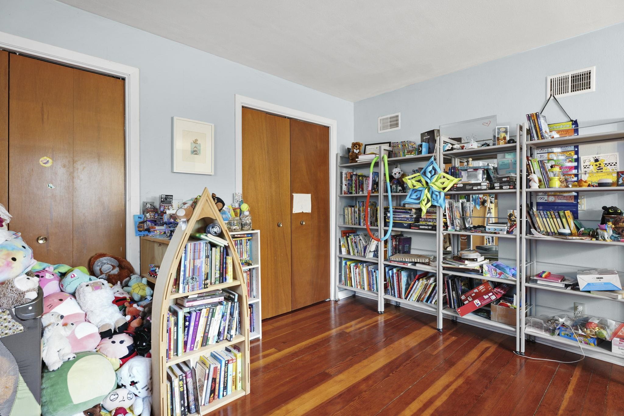 2825 Regent Street Madison, WI 53705 - Photo 18 of 46