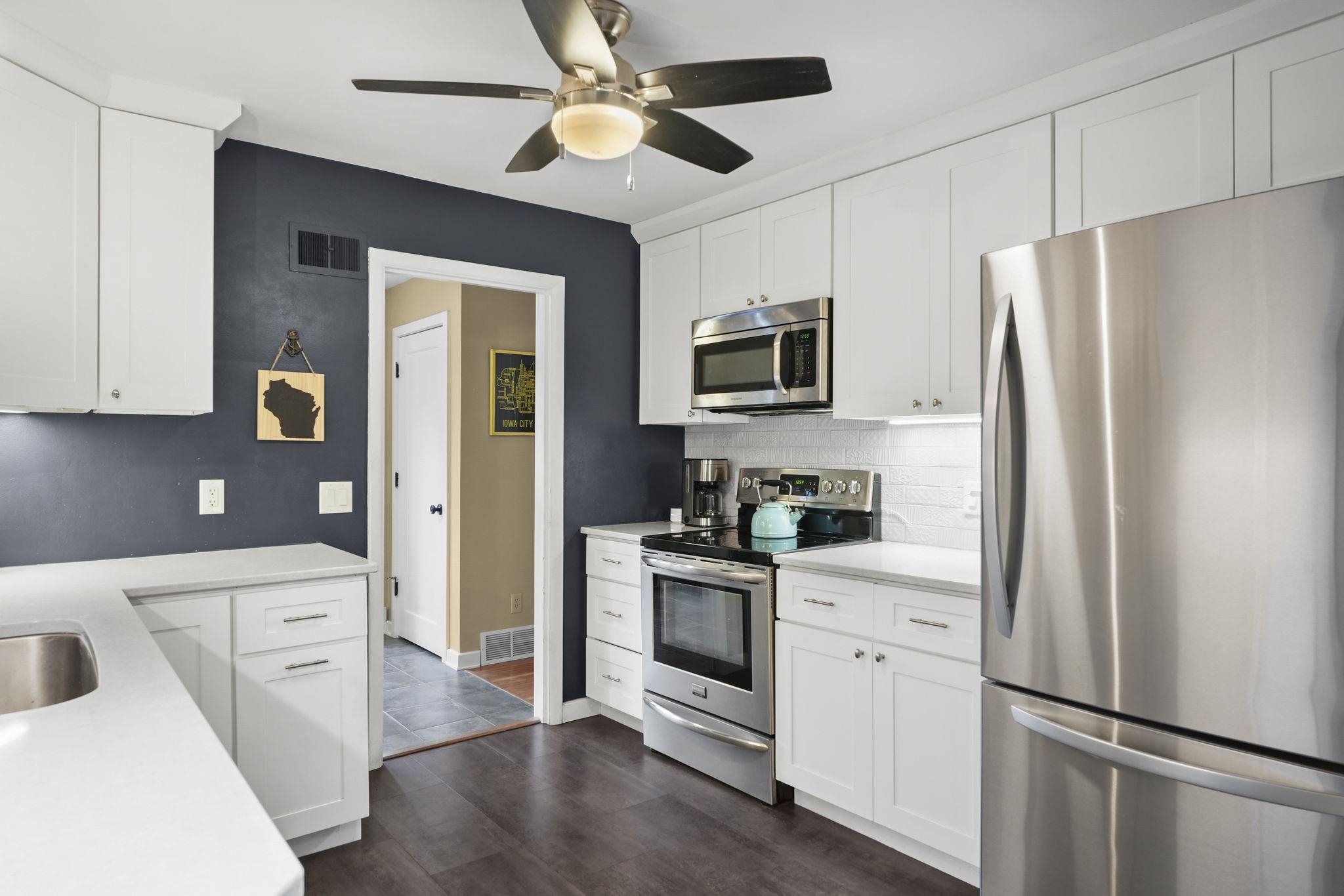 2825 Regent Street Madison, WI 53705 - Photo 2 of 46