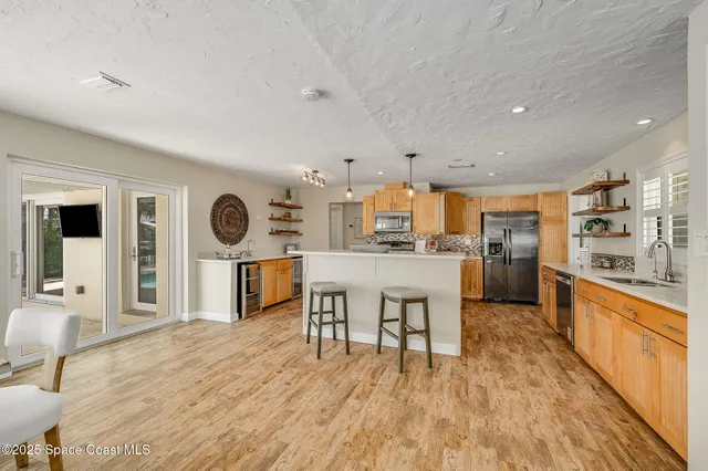 $3,900 | 458 Sandpiper Drive, Satellite Beach, FL 32937