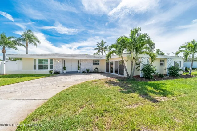 $3,900 | 458 Sandpiper Drive, Satellite Beach, FL 32937