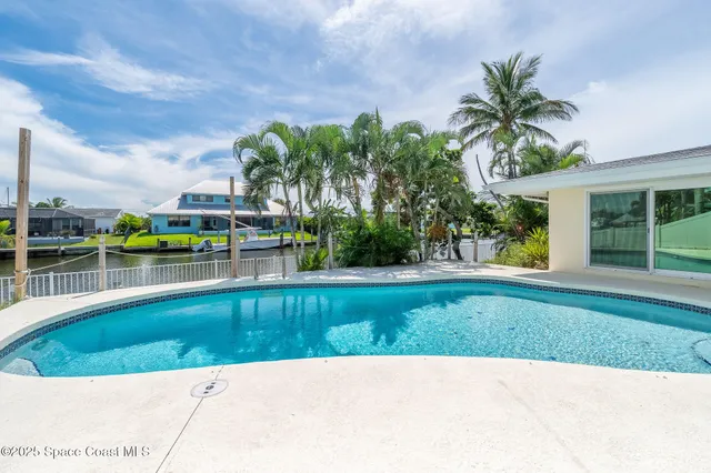 $3,900 | 458 Sandpiper Drive, Satellite Beach, FL 32937