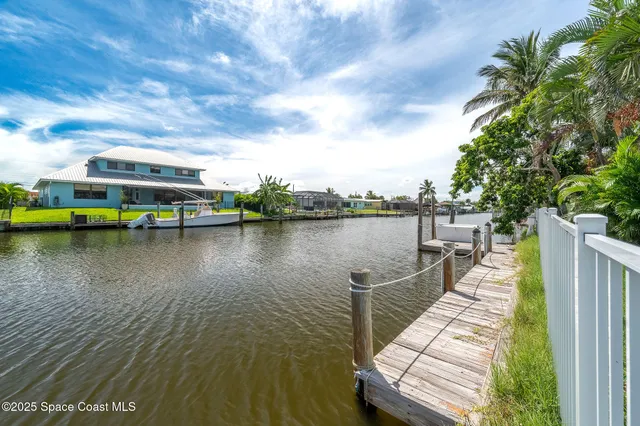 $3,900 | 458 Sandpiper Drive, Satellite Beach, FL 32937