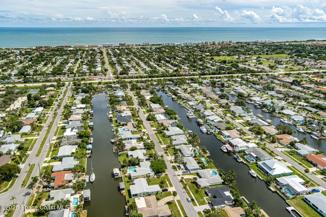 $3,900 | 458 Sandpiper Drive, Satellite Beach, FL 32937