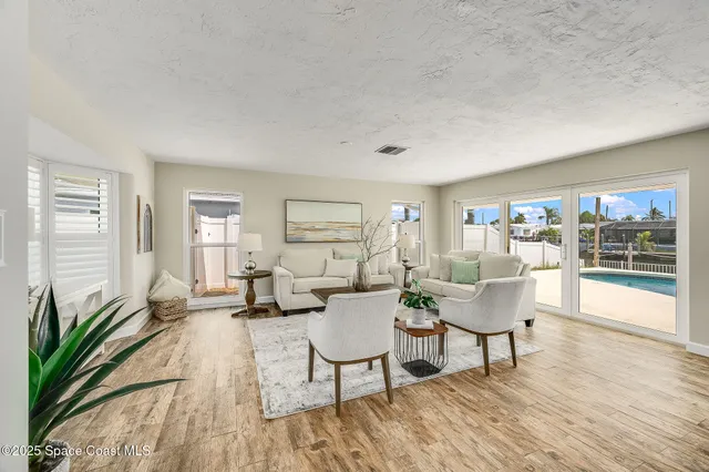 $3,900 | 458 Sandpiper Drive, Satellite Beach, FL 32937