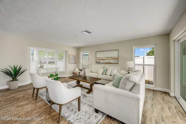 $3,900 | 458 Sandpiper Drive, Satellite Beach, FL 32937