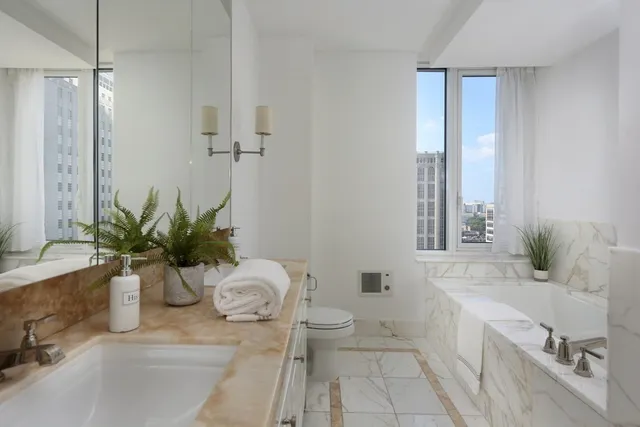 $4,100,000 | 400 Stuart Street, Unit 23E, Boston, MA 02116