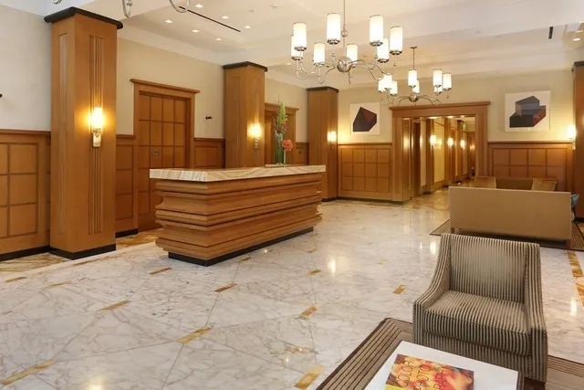 $4,100,000 | 400 Stuart Street, Unit 23E, Boston, MA 02116