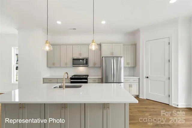 $464,500 | 5860 Pittmon Lane, Kannapolis, NC 28081