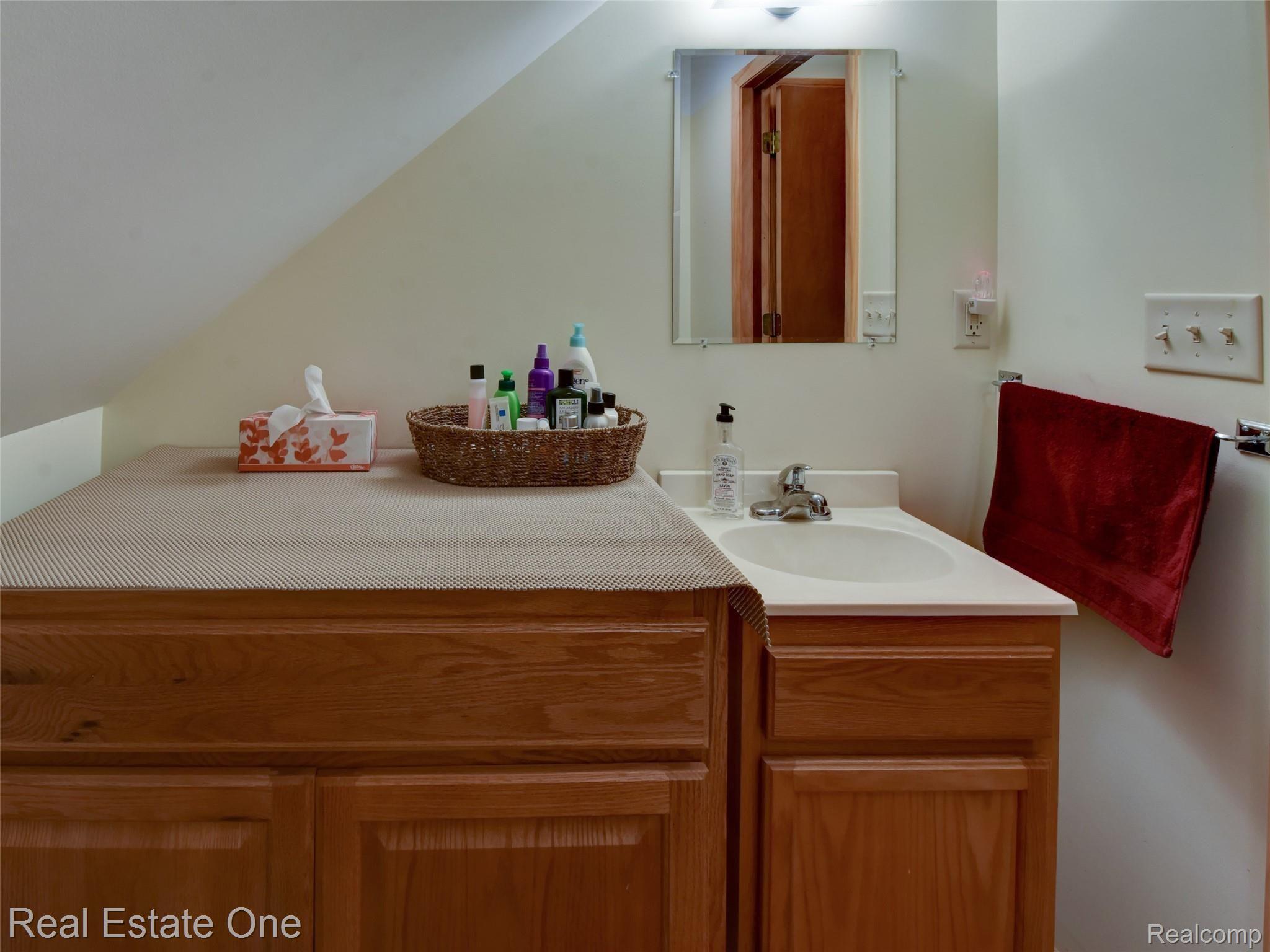 114 South Huntinghorn Road Roscommon, MI 48653 - Photo 15 of 18 08C-4675-6-7-8-9-MLS.jpg