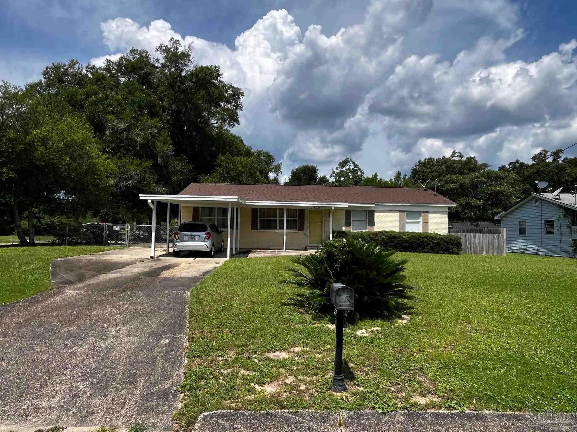 7330 Sachem Road Pensacola, FL 32506 - Photo 2 of 21 Gallery Image 2