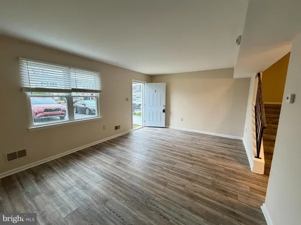 $1,799 | 3 Dunsmore Road, Newark, DE 19713