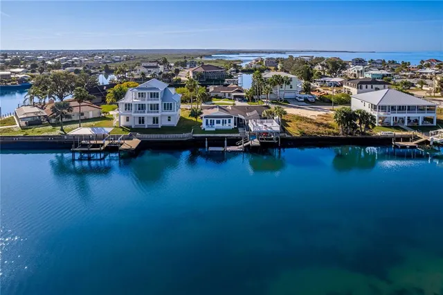 $750,000 | 3409 Gulf Winds Circle, Hernando Beach, FL 34607