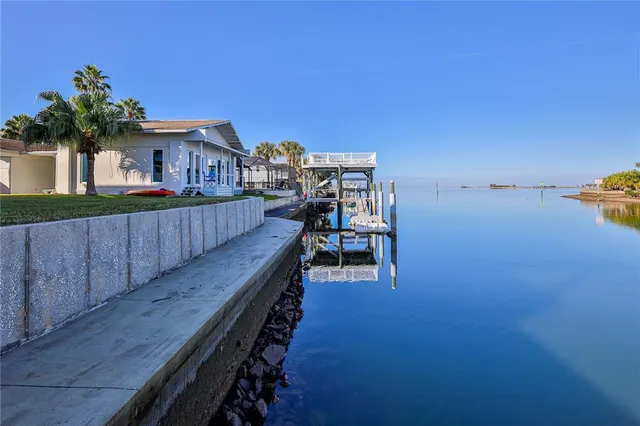 $750,000 | 3409 Gulf Winds Circle, Hernando Beach, FL 34607