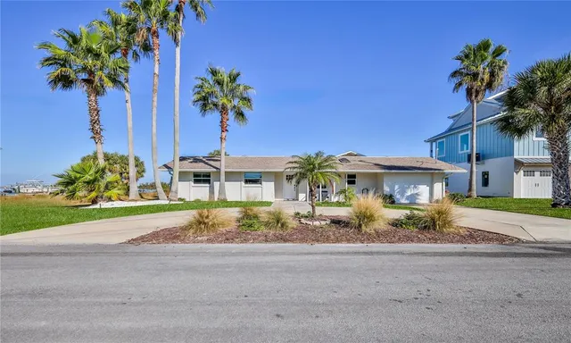 $750,000 | 3409 Gulf Winds Circle, Hernando Beach, FL 34607