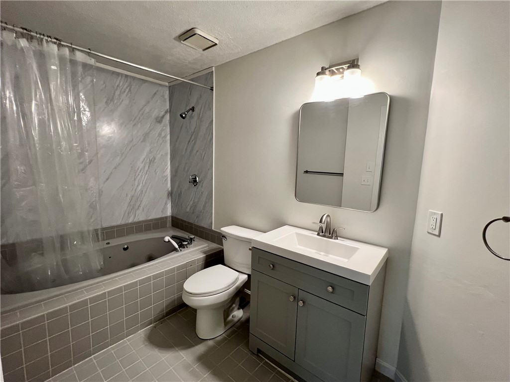 3524 West Shore Road, Unit 610 Warwick, RI 02886 - Photo 15 of 19 Gallery Image 15