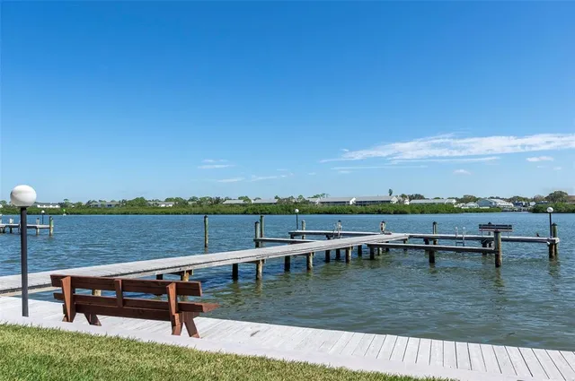 $479,900 | 19701 Gulf Boulevard, Unit 127, Indian Shores, FL 33785