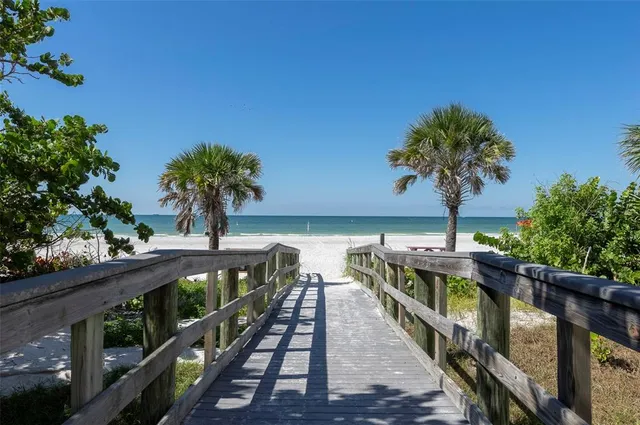 $479,900 | 19701 Gulf Boulevard, Unit 127, Indian Shores, FL 33785