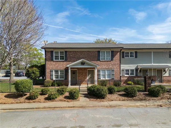 $335,000 | 209 Calhoun Street, Unit 201, Clemson, SC 29631
