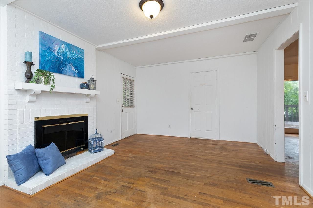 3404 Morningside Drive Raleigh, NC 27607 - Photo 3 of 27