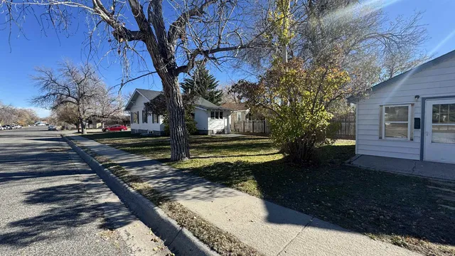 $225,000 | 322 North 6th Street East, Riverton, WY 82501