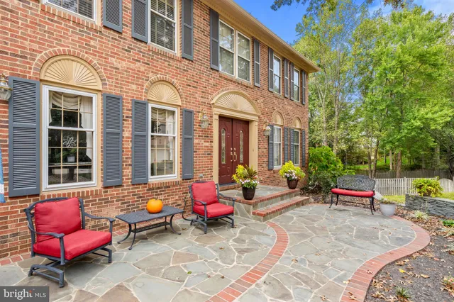 $1,200,000 | 9104 Scott Street, Springfield, VA 22153