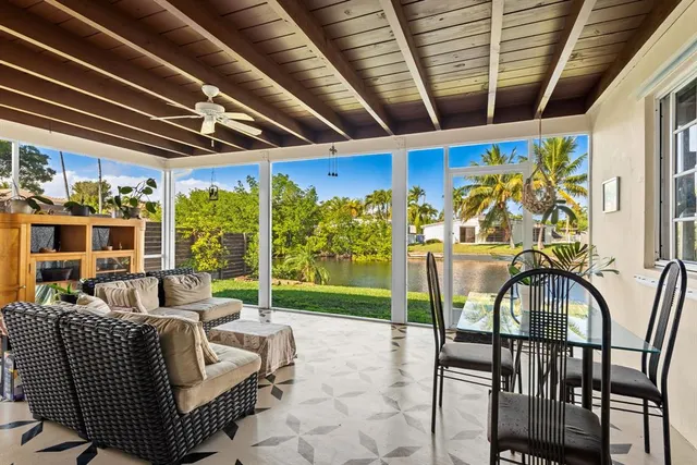 $585,000 | 1175 Grant Street, Hollywood, FL 33019