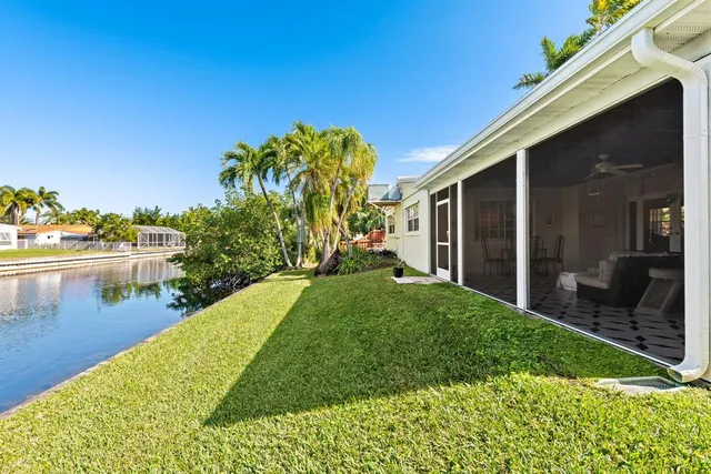$585,000 | 1175 Grant Street, Hollywood, FL 33019
