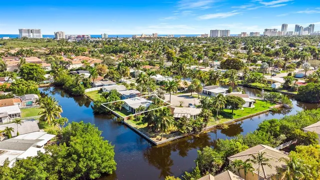 $585,000 | 1175 Grant Street, Hollywood, FL 33019