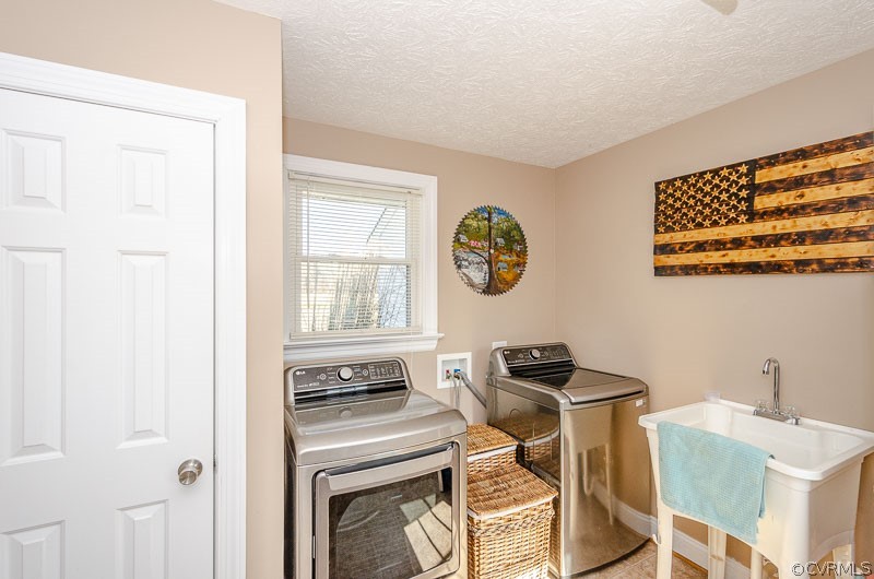 4541 Hopewell Road New Kent, VA 23124 - Photo 13 of 32 Gallery Image 13