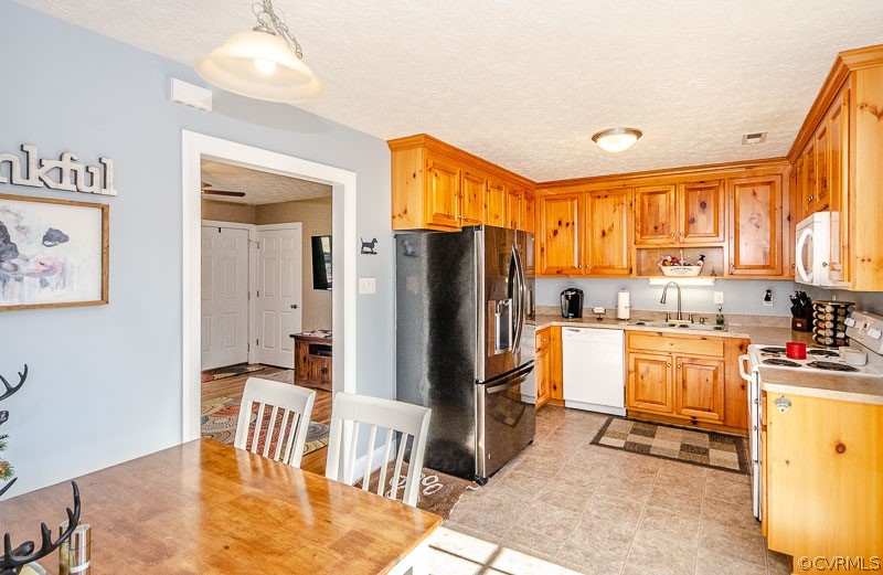 4541 Hopewell Road New Kent, VA 23124 - Photo 3 of 32 Gallery Image 3