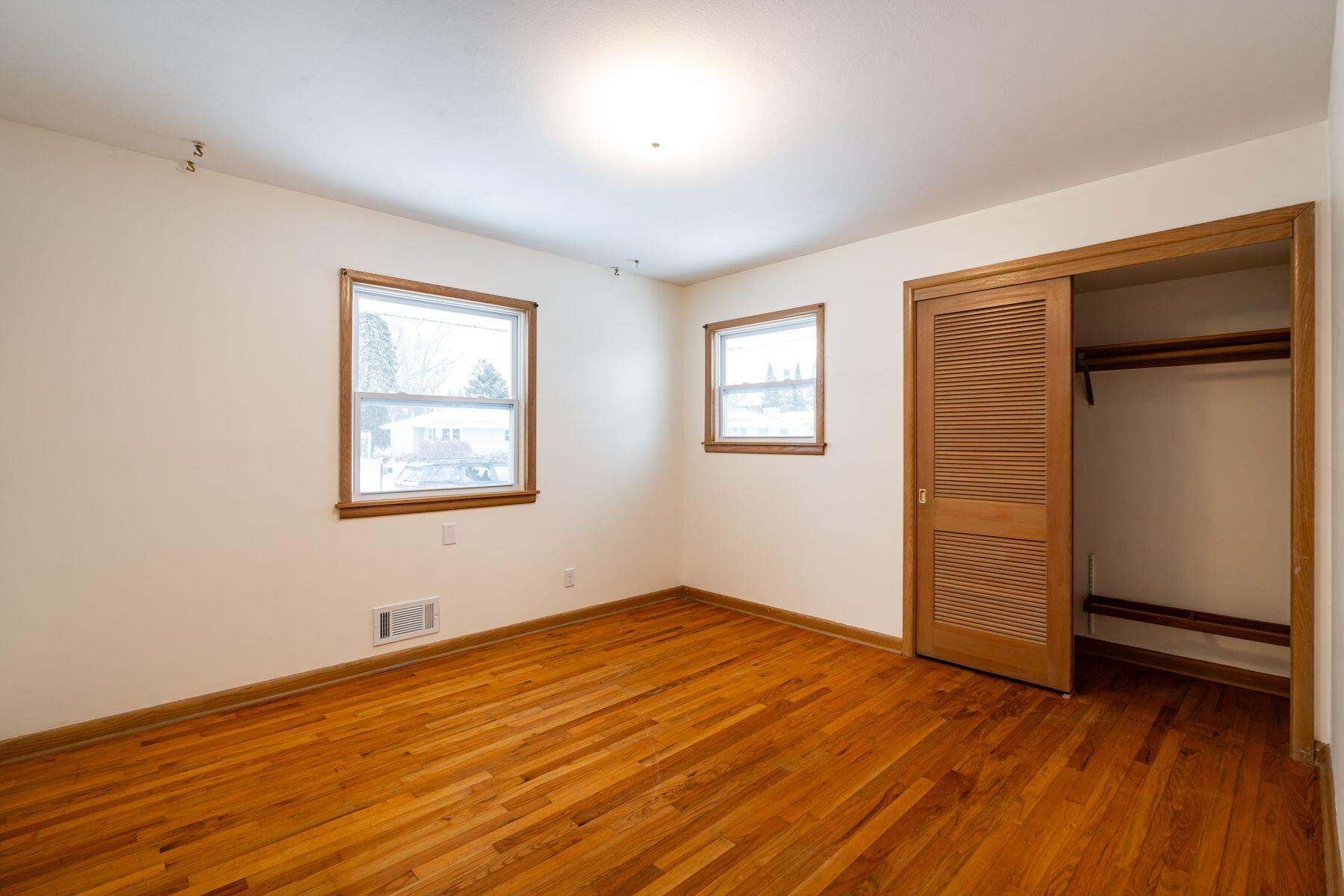 3401 West Wanda Avenue Milwaukee, WI 53221 - Photo 12 of 34 Bedroom 1