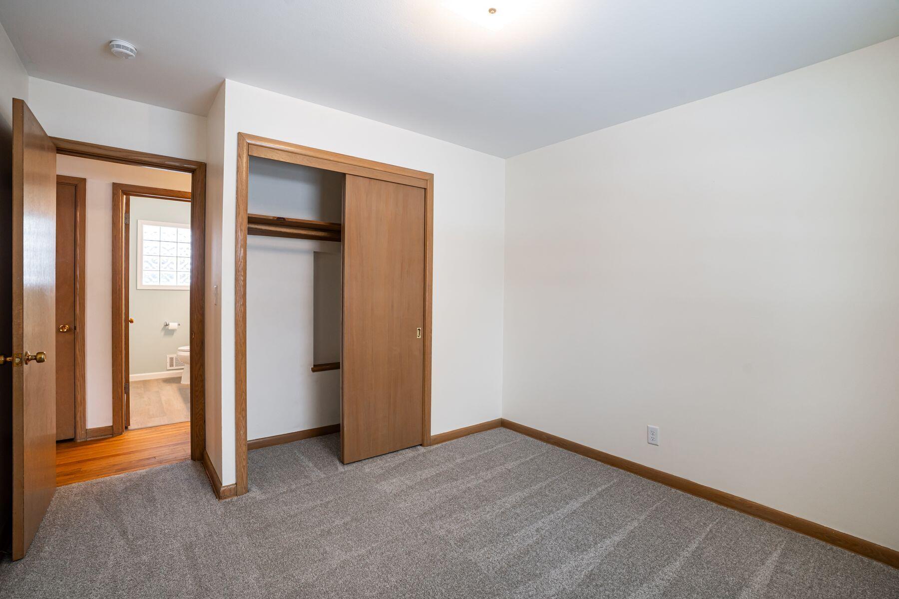 3401 West Wanda Avenue Milwaukee, WI 53221 - Photo 15 of 34 Bedroom 2