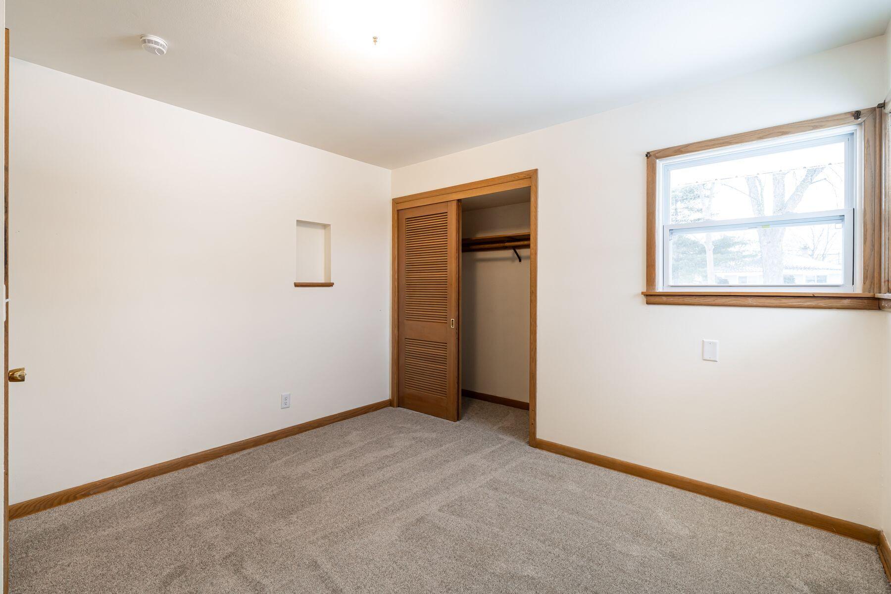 3401 West Wanda Avenue Milwaukee, WI 53221 - Photo 18 of 34 Bedroom 3