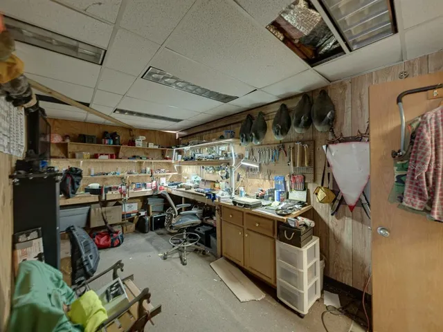 $369,900 | 11404 Lithia Pinecrest Road, Lithia, FL 33547