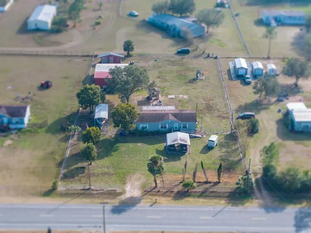 $369,900 | 11404 Lithia Pinecrest Road, Lithia, FL 33547