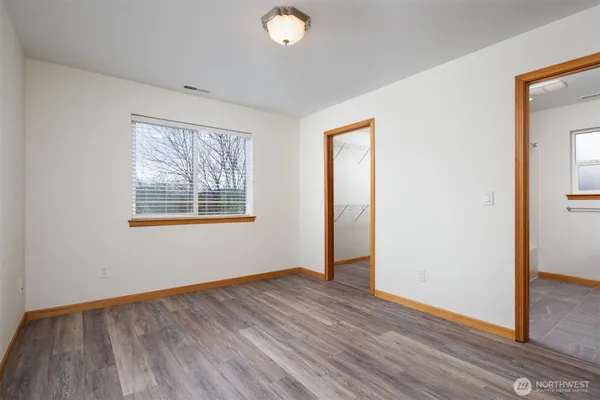 $1,095,000 | 1100 East Illinois Street, Bellingham, WA 98226